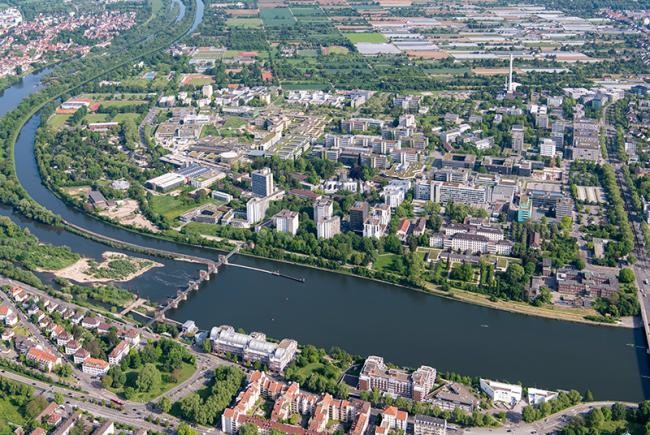 The district Neuenheimer Feld from above. (Photo: Venus) The district Neuenheimer Feld from above. (Photo: Venus)
